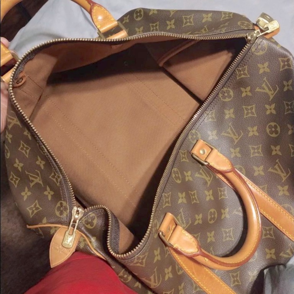 Nice Louis Vuitton duffle/travel bag only used  Offers accepted!